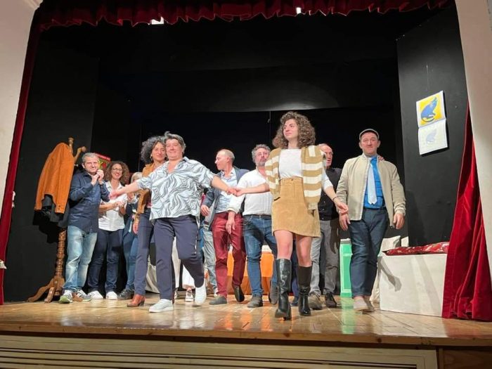 Siena: la compagnia teatrale della contrada della Selva è tornata sul palco con "La Menzogna"