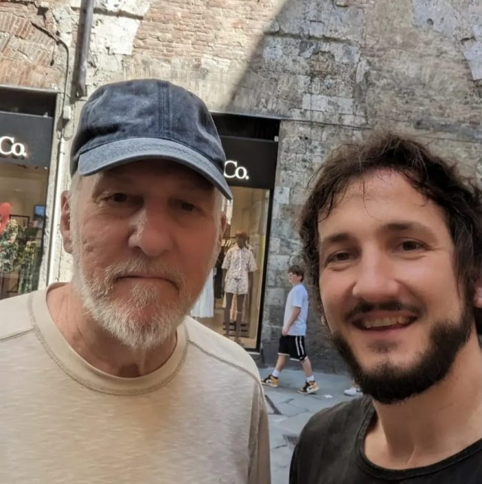 Da San Antonio a Siena, per le strade del centro il leggendario coach Nba Gregg Popovich