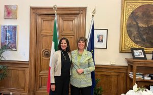 Siena: la Console Generale USA Ragini Gupta visita l'Universit&agrave; e incontra il Prefetto