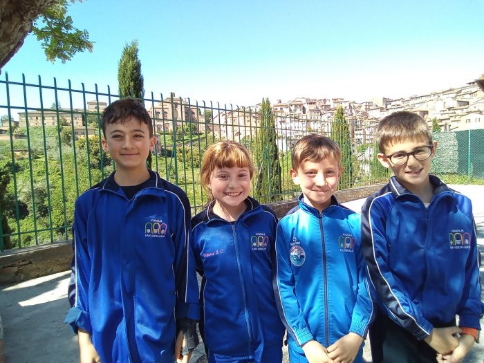 Quattro bambini senesi, tre maschi e una femmina, tra i migliori d'Italia in matematica