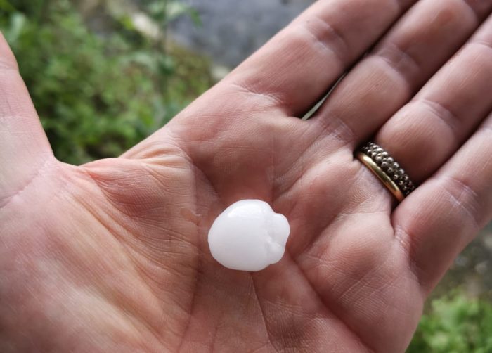 Maltempo: nubifragio, grandine e vento forte a Lornano