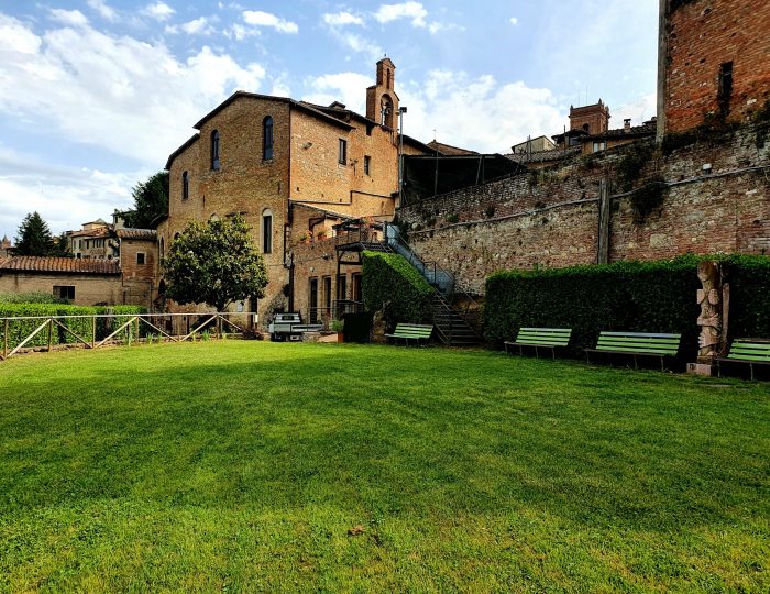 La Contrada del Leocorno inaugura la Valle degli Unicorni