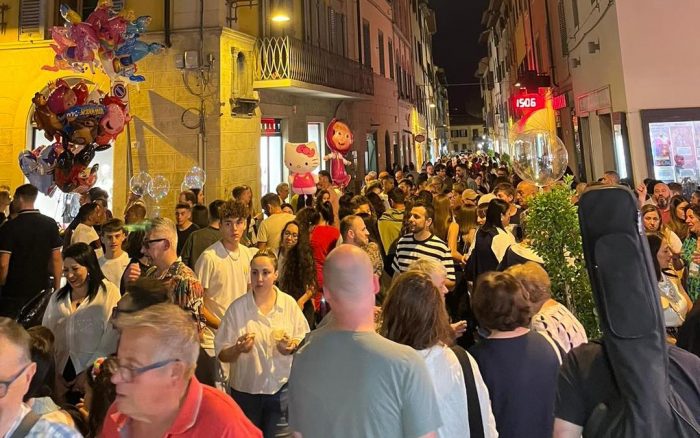 Poggibonsi: Quattro giorni di shopping, sport e divertimento