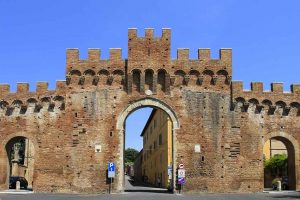 Siena: chiusa alla circolazione Porta Tufi
