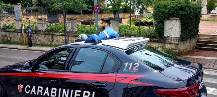 Truffe agli anziani, arrestato un 24enne a Poggibonsi. Denunciata la complice, una 45enne campana