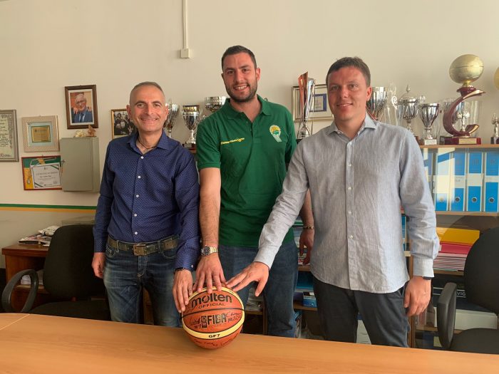 Basket: il primo rinforzo della Vismederi Costone Siena &egrave; Franci Zeneli