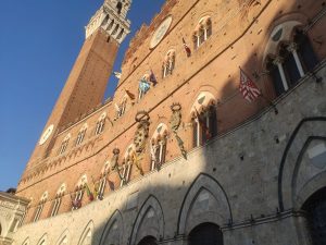 Estrazione contrade Palio 16 agosto 2023, chi ha estratto chi