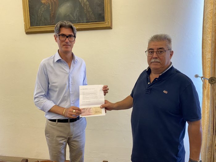 Morì mentre era in vacanza a Montepulciano, la vedova fa una donazione alla Misericordia