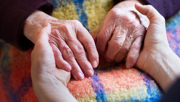 Torna il progetto toscano "Pronto Badante"