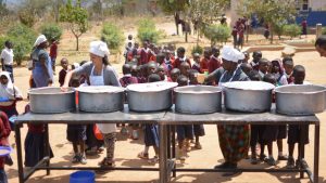 Poggibonsi: cena solidale a Montemorli a sostegno delle mense scolastiche in Africa