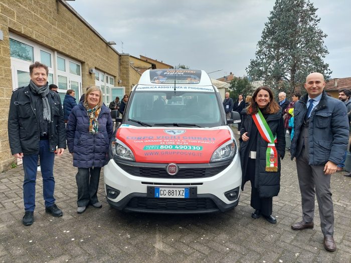 Poggibonsi: già 8000 Km percorsi dal nuovo mezzo per i servizi sociali e sanitari