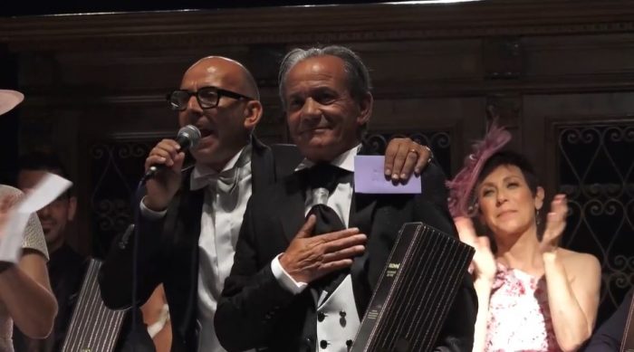 Siena: Cianchino &egrave; il "Fantino da Sogno" alla sfilata di beneficenza per 'Le Bollicine'