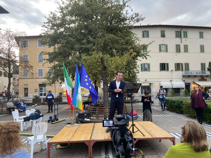 Colle, il candidato sindaco Riccardo Vannetti si presenta: "Dedizione e passione, mi metto a disposizione"