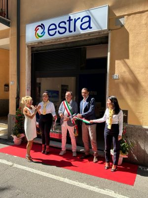 Inaugurato il nuovo store di Estra ad Abbadia San Salvatore
