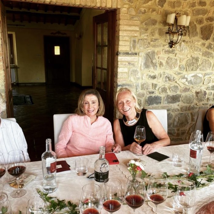 Nancy Pelosi e il marito scelgono le Terre di Siena, in visita alla Tenuta San Polo di Montalcino