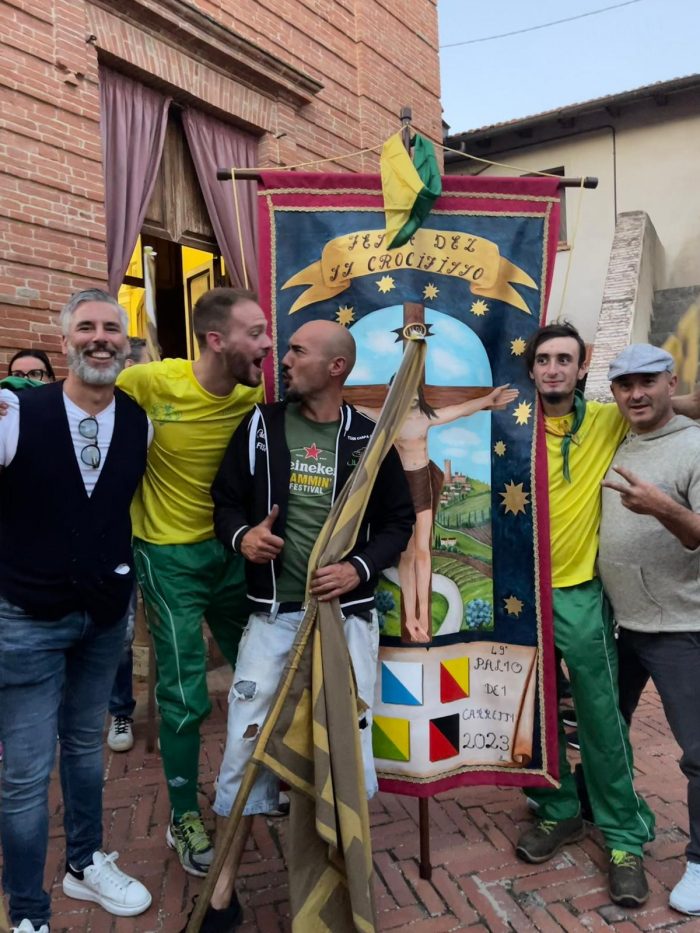 Montepulciano: la contrada Castello vince il Palio dei Carretti di Valiano