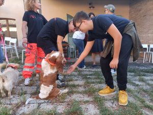 "Comfort Dog", iniziativa dei volontari cinofili di Siena con l'associazione Autismo Piccolo Principe