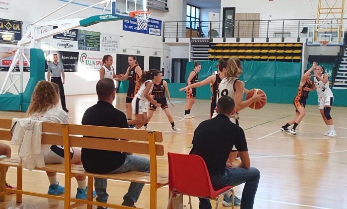 Basket B femminile, Costone stasera nella tana di Livorno