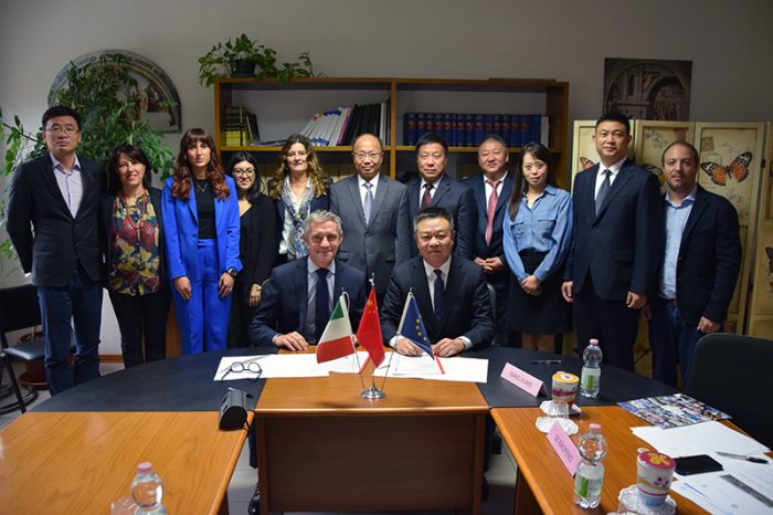 Aou Senese, firmato accordo di collaborazione con l&rsquo;Affiliated Hospital of Nantong University