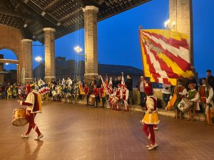 Contrada del Valdimontone, ripartono da domani i corsi per alfieri e tamburini