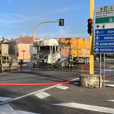 camion incendio Coroncina 6