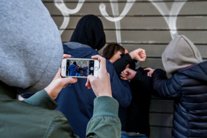 Lotta al cyberbullismo: dalla Regione 32mila euro per la provincia di Siena