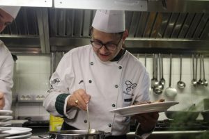 Guance di brado, pici tirati a mano: due osterie fanno Teatro nel Chianti