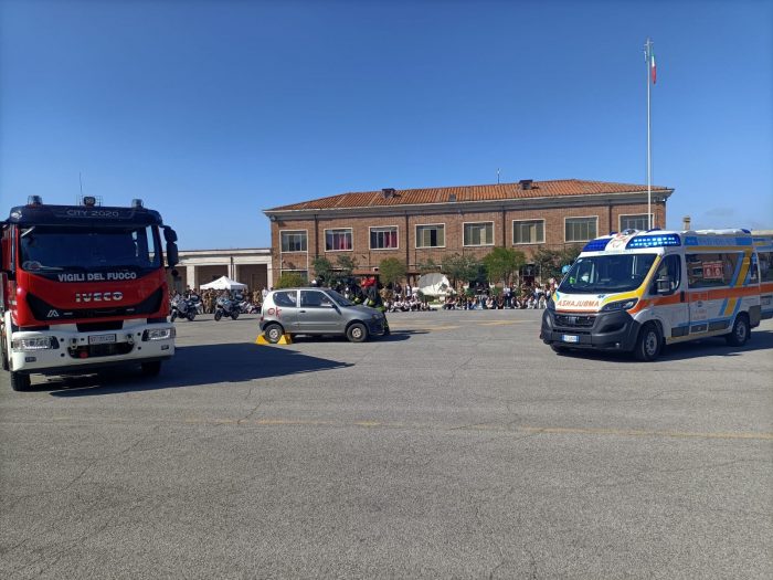 "La strada tra passione e sicurezza", 1000 giovani a lezione di educazione civica