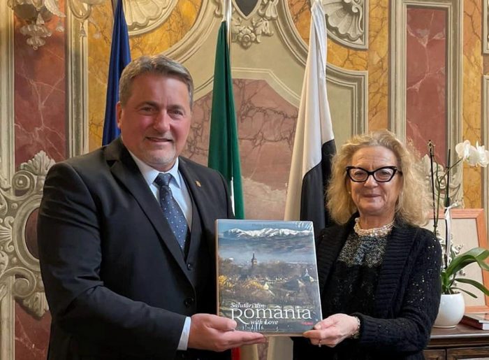 Il Sindaco di Siena Fabio ha incontrato il Coordinamento Nazionale Cittadini Romeni in Italia