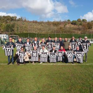 Siena, le 17 Contrade a fianco della Robur nella sfida vinta contro la Colligiana