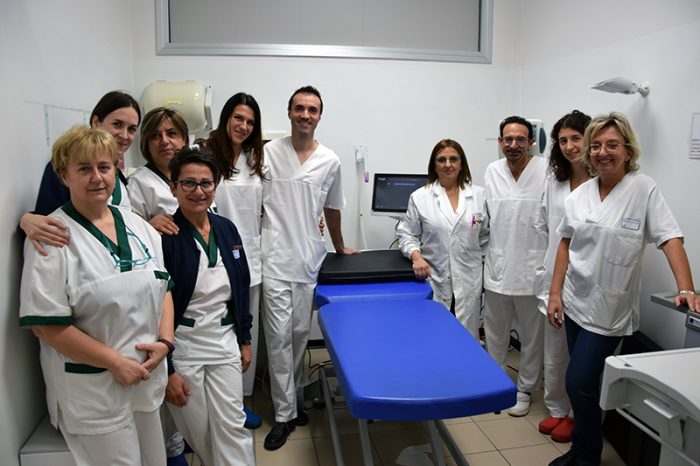 Endocrinologia, innovativo trattamento mini-invasivo per i noduli tiroidei alle Scotte di Siena