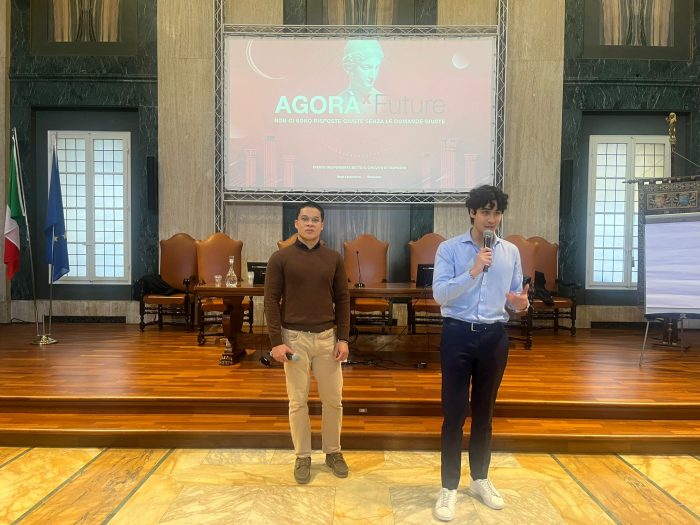 Scelte consapevoli, pressioni sociali, valori dell'Università: gli studenti aprono il dibattito per la I° edizione di Agorà