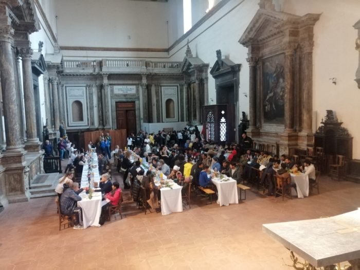 Siena: per la IX Giornata Mondiale dei Poveri messa in Duomo e pranzo alla Santissima Annunziata
