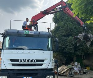 Mezzi e uomini di Sei Toscana a disposizione per le operazioni di pulizia dei territori alluvionati