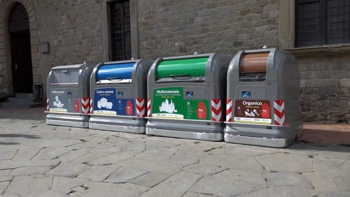 Raccolta rifiuti nel mirino a Siena. Con la 6card però la differenziata è aumentata