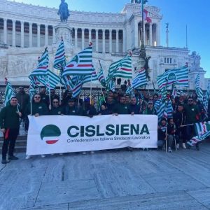 In parlamento la proposta di legge Cisl su "la partecipazione al lavoro". A Siena e in provincia raccolte 3 mila firme