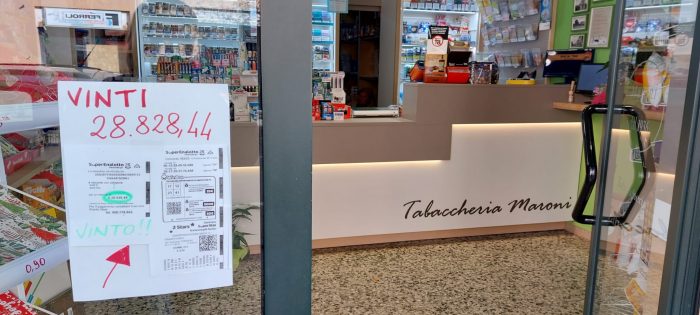 Superenalotto, vince quasi 29mila euro con una schedina da 3 a Monteriggioni