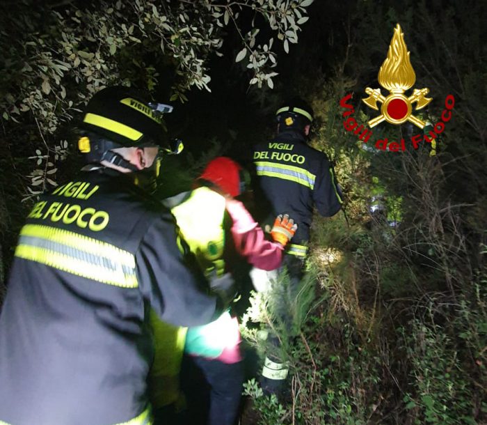 Castelnuovo Berardenga, donna dispersa nel bosco ritrovata a tarda ora dai Vigili del Fuoco