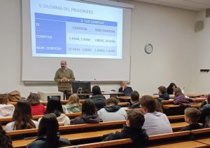 Orientamento, gli studenti del Bandini di Siena vanno a lezione all'Università