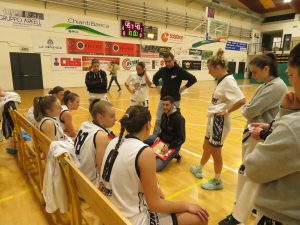 Basket B femminile, grande vittoria del Costone nello scontro diretto con Pistoia