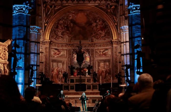 Patti Smith ricoverata in osservazione al Maggiore di Bologna