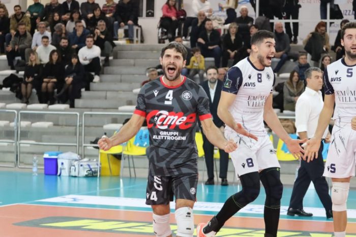 La Emma Villas Siena rialza la testa a Porto Viro, Krauchuk: “3 punti importanti che ci danno fiducia per il prosieguo della stagione”