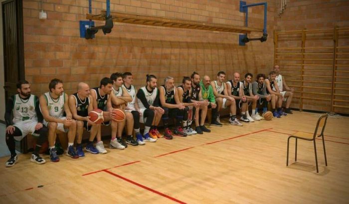 Commovente ricordo di Ezio Cardaioli da parte della squadra amatori del Commandos Tigre