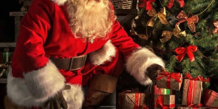 Siena: 13enne si traveste da Babbo Natale per far felice il nipotino malato