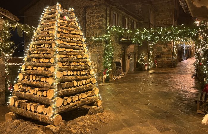 Fiaccole di Abbadia San Salvatore, tutto pronto per la millenaria festa del fuoco
