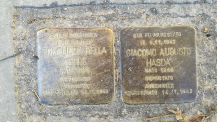 Pietre d&rsquo;inciampo a Siena, ultima installazione in piazza San Giovanni