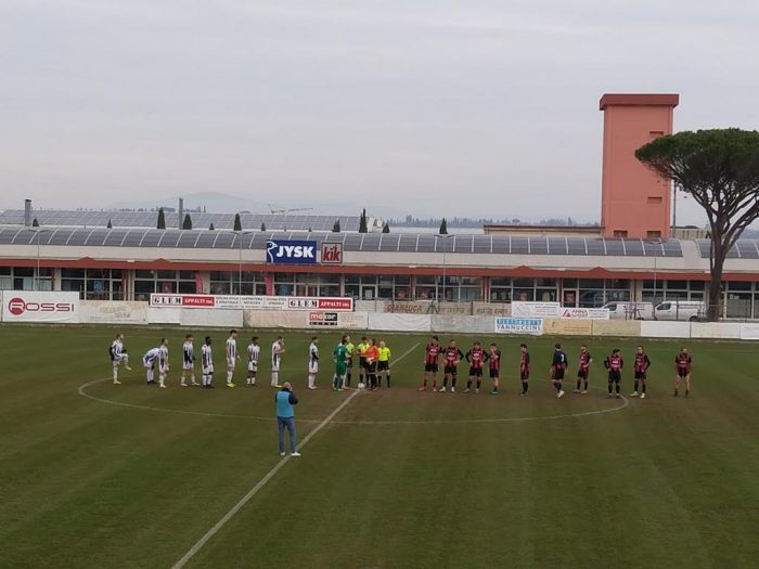 Robur, beffa all'ultimo minuto: finisce 1-1 il derby con la Sinalunghese