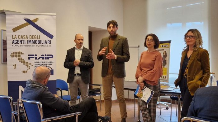 Mercato immobiliare Siena, cresce interesse in centro per seconde case da affittare ai turisti