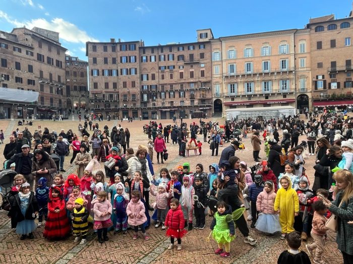 Carnevale, pomeriggio di grande festa per bambini e famiglie in Piazza del Campo