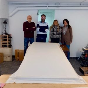 Siena, consegnata la seta per il Drappellone di agosto a Riccardo Guasco